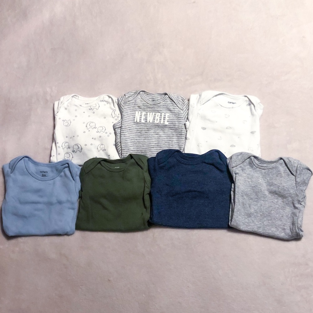 Set of 7 Long Sleeve Onesies - Carter’s 3m